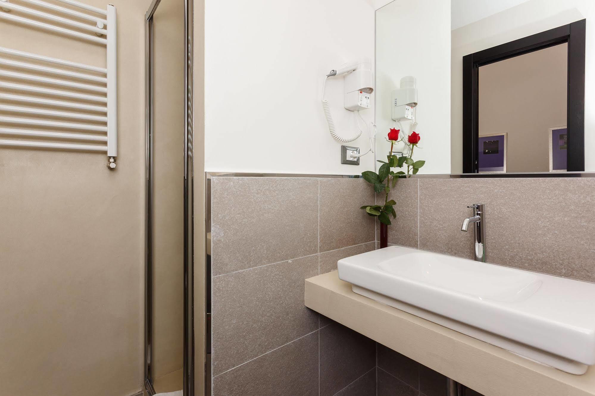 Domus Best Guest House Rom Exterior foto