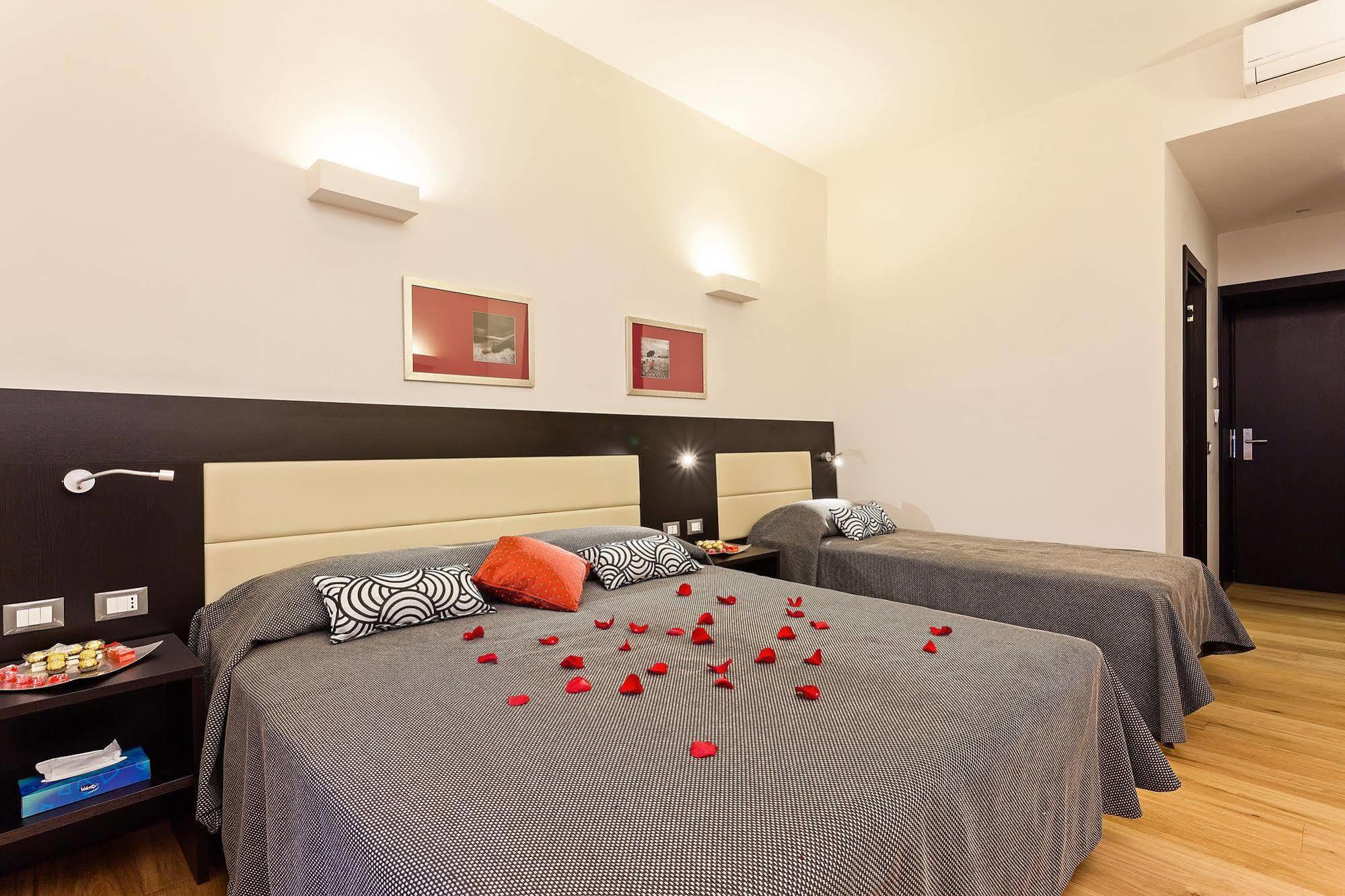 Domus Best Guest House Rom Exterior foto