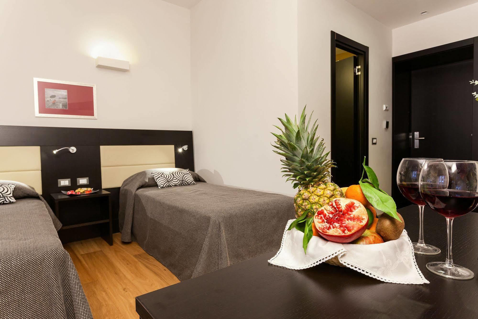 Domus Best Guest House Rom Exterior foto