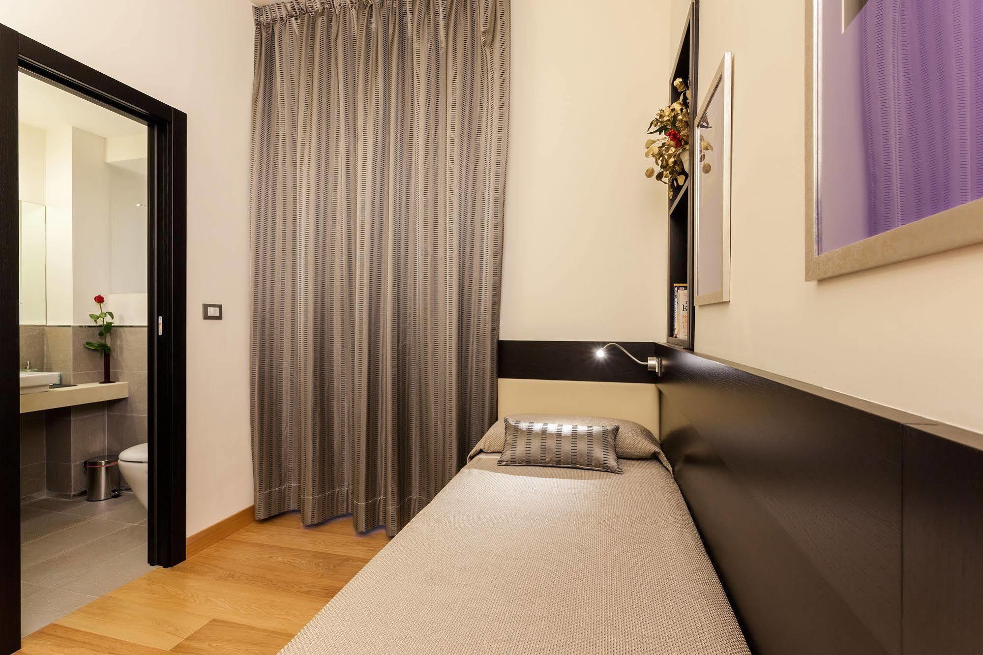 Domus Best Guest House Rom Exterior foto